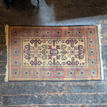 Load image into Gallery viewer, 4'6" x 2'7" Hand-Knotted Pakistani Kazak Wool Rug – Vintage Geometric Tribal Carpet – 138 x 80cm
