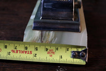 Load image into Gallery viewer, Vintage Art Deco Perpetual Desk Calendar – Chrome and Green Onyx