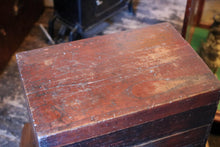 Load image into Gallery viewer, Antique Japanese Kodansu Tansu Chest - Meiji Period Tabletop Cabinet - Drawers & Lock - C.1900