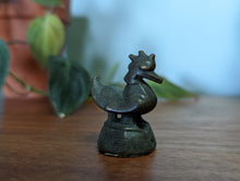 Load image into Gallery viewer, 74g 18thC Burmese Cockerel Opium Weight
