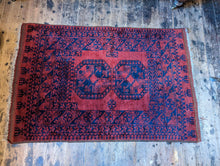 Load image into Gallery viewer, 3&#39;7&quot;x6&#39;3&quot; Antique Afghan Ersari Hand Knotted Wool Rug - 170cm x 108cm
