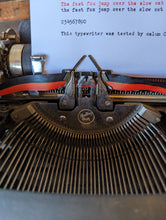 Load image into Gallery viewer, Smith Corona Clipper Travelling Vintage Typewriter
