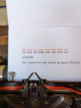Load image into Gallery viewer, Smith Corona Clipper Travelling Vintage Typewriter
