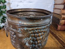 Load image into Gallery viewer, Vintage English Brass Planter / Jardinier
