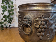 Load image into Gallery viewer, Vintage English Brass Planter / Jardinier
