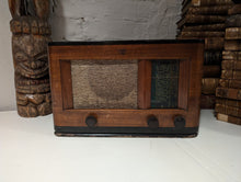 Load image into Gallery viewer, Mullard MAS183 / 13 Vintage Wooden Case Valve Radio
