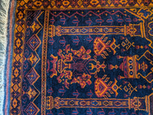 Load image into Gallery viewer, 4&#39;8&quot; x 2&#39;6&quot; Early 20th.C Afghan Baluch Rug - 148 x 78cm
