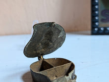 Load image into Gallery viewer, Antique Brass South Indian Bindi Box Container - Ganesh
