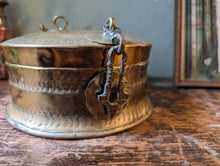 Load image into Gallery viewer, Antique Indian Brass Betel Nut Pandan Box

