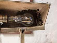 Load image into Gallery viewer, 1920&#39;s Brass Bankers Desk Lamp
