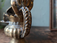 Load image into Gallery viewer, 19th Century Bronze Nepalese Sukunda oil lamp
