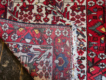 Load image into Gallery viewer, 4&#39;3&quot; x 2&#39;7&quot; Vintage Hand Knotted Hamadan Wool Rug - 129 x 79cm
