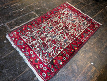 Load image into Gallery viewer, 4&#39;3&quot; x 2&#39;7&quot; Vintage Hand Knotted Hamadan Wool Rug - 129 x 79cm
