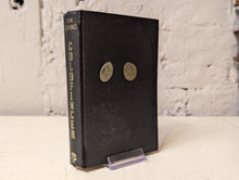 Load image into Gallery viewer, Goldfinger - Ian Fleming - 1959 - First Edition Vintage Book
