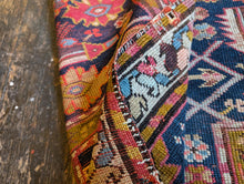 Load image into Gallery viewer, 5&#39;7&quot; x 2&#39;11&quot; Antique Kuba Kilim Wool Nomadic Rug - 171cm x 90cm
