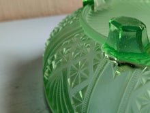 Load image into Gallery viewer, Vintage Art Deco Green Glass Frosted Bowl
