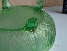 Load image into Gallery viewer, Vintage Art Deco Green Glass Frosted Bowl
