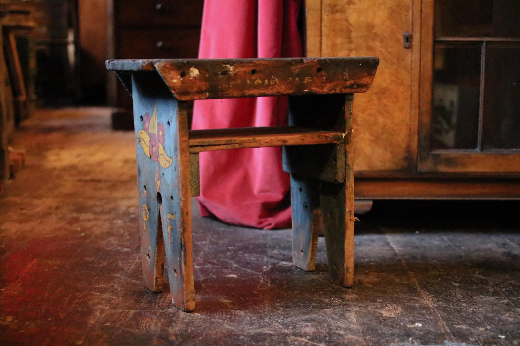 Vintage Painted Workman's / Milking Stool