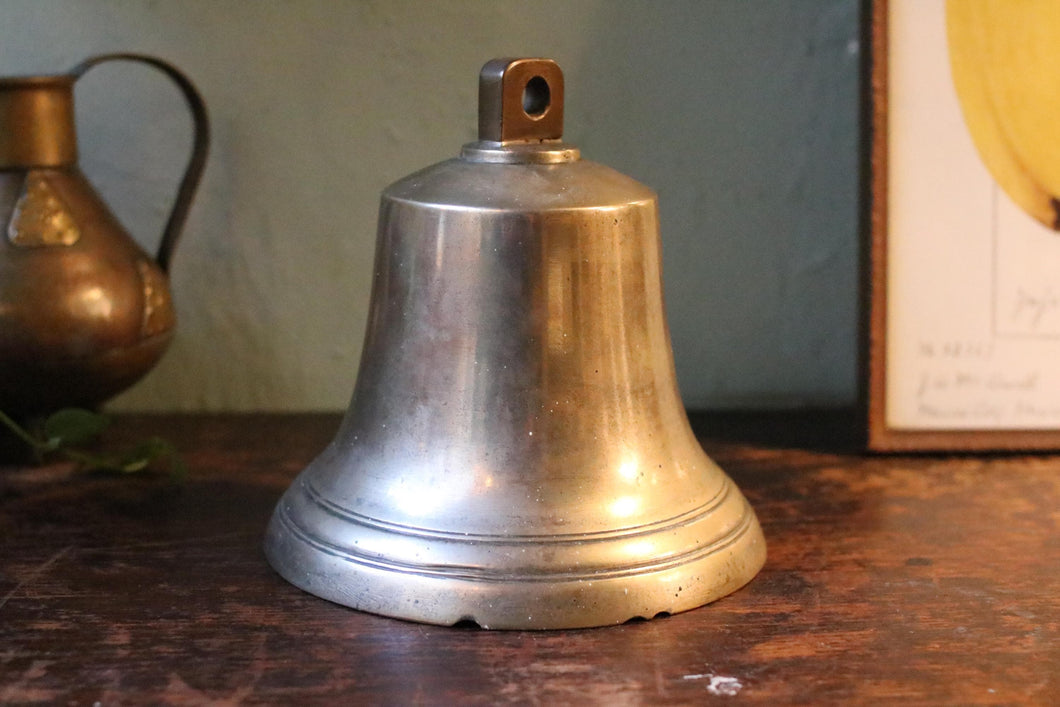 Large Antique Bronze Bell - 2.7gg