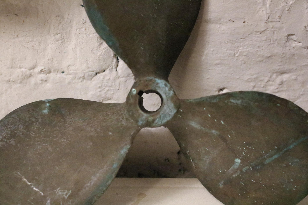 Large Early 20th.C Antique Brass Ships Propellor