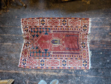 Load image into Gallery viewer, 3&#39;9&quot; x 2&#39;8&quot; Antique Afghan Balouch Prayer Rug - 111 x 81
