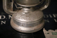 Load image into Gallery viewer, Vintage German Feuerhand 1275 German Oil Lantern
