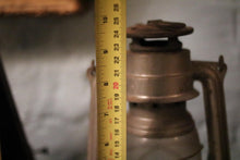 Load image into Gallery viewer, Vintage German Feuerhand 1275 German Oil Lantern
