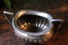 Load image into Gallery viewer, Edwardian Silver Plate EPNS Sugar Bowl
