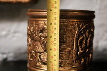 Load image into Gallery viewer, Early 20th.C Arts &amp; Crafts Brass Embossed Plant Pot / Jardiniere
