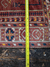 Load image into Gallery viewer, 3&#39;9&quot; x 2&#39;8&quot; Antique Afghan Balouch Prayer Rug - 111 x 81
