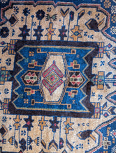 Load image into Gallery viewer, 6&#39;9&quot; x 3&#39;8&quot; Vintage Afghan Baluch Rug - 205 x 112cm
