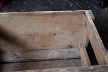 Load image into Gallery viewer, Original Vintage Koral Vand Beer Crate

