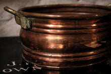 Load image into Gallery viewer, Vintage Ribbed Copper and Brass Cooking Pot
