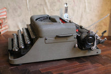 Load image into Gallery viewer, Imperial Good Companion Travelling Vintage Typewriter
