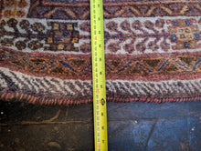 Load image into Gallery viewer, 69&quot;x48&quot; Vintage Hand Knotted Qashqai Wool Rug - 177 x 122cm
