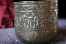 Load image into Gallery viewer, Mughul Indian Antique Brass Planter / Jardinière
