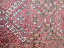 Load image into Gallery viewer, 3&#39;5&quot; x 2&#39;7&quot; Vintage Early 20th.C Afghan Baluch / Balouch Rug - 105 x 77 cm
