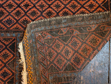 Load image into Gallery viewer, 48&quot; x 35.5&quot; Antique Afghan Baluch Prayer Rug - 122 x 90cm
