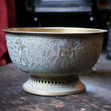 Load image into Gallery viewer, Antique Early 20th.C Javanese Engraved Brass Bowl
