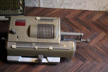Load image into Gallery viewer, 1960&#39;s Buscom HL-21 Mechanical Pinwheel Calculator
