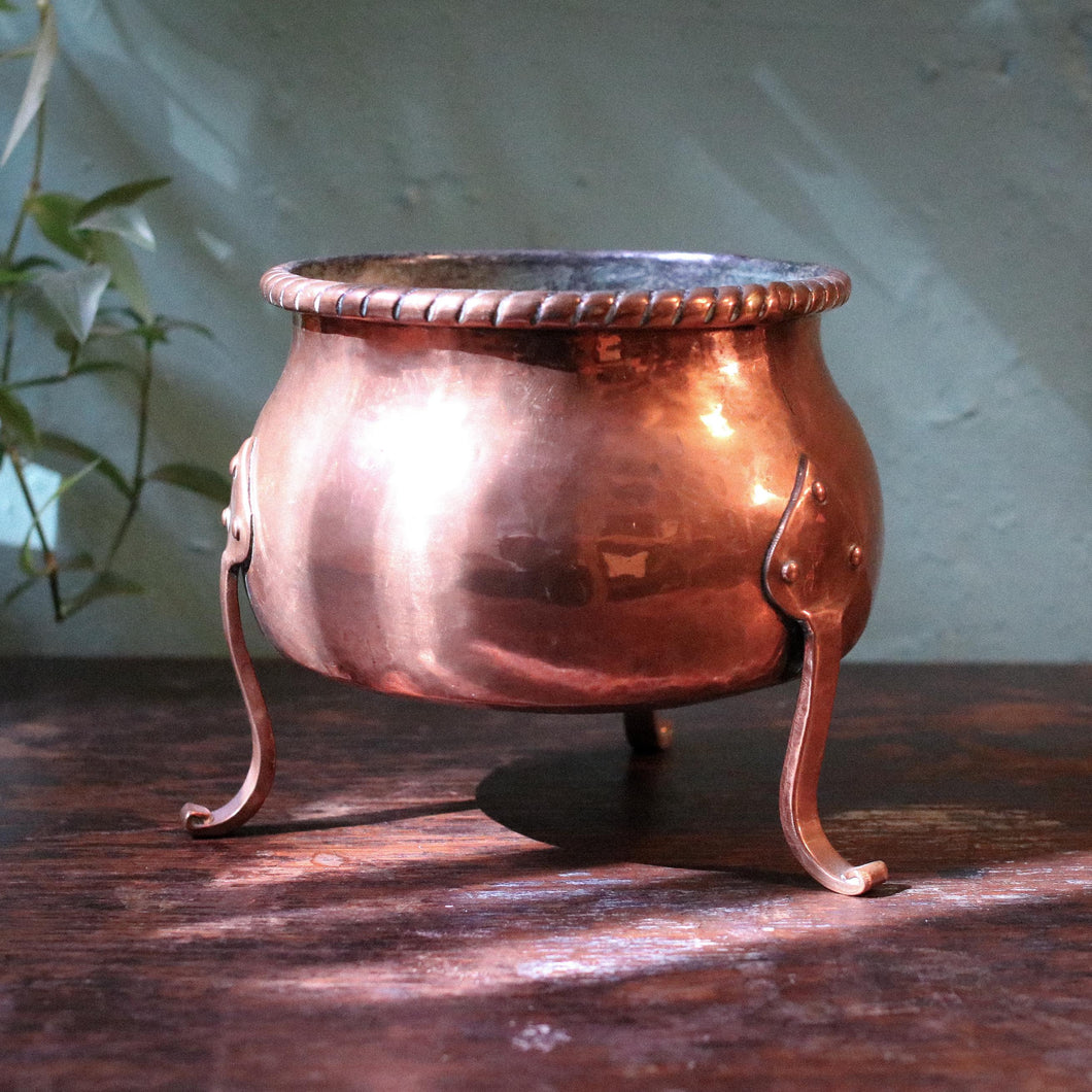Early 20th.C Arts & Crafts Hammered Copper Tripod Planter