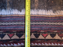 Load image into Gallery viewer, 4&#39;5&quot; x 2&#39;8&quot; - Vintage Tribal Wool Rug – Handwoven Caucasian Style - 135 x 82cm
