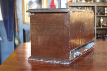 Load image into Gallery viewer, 1920s Valve Radio Receiver in Mahogany Case – Early Tube Technology
