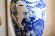 Load image into Gallery viewer, Blue &amp; White Lidded Vase with Foo Dog Finial – Damaged
