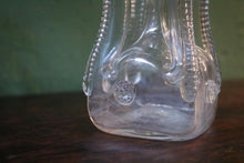 Load image into Gallery viewer, Hadeland Willy Johansson “Nøstetangen” Klukk Decanter – Berry-Prunt Pinched Glass, Mid-Century Norwegian Design
