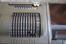 Load image into Gallery viewer, 1960&#39;s Buscom HL-21 Mechanical Pinwheel Calculator

