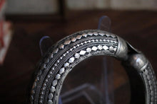Load image into Gallery viewer, Early 20th Century Yemeni Rashaida Nickel Silver Bracelet
