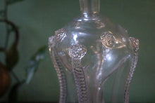 Load image into Gallery viewer, Hadeland Willy Johansson “Nøstetangen” Klukk Decanter – Berry-Prunt Pinched Glass, Mid-Century Norwegian Design
