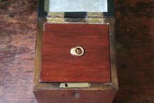 Load image into Gallery viewer, Antique Regency Mahogany Square Tea Caddy C.1810–1825

