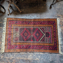 Load image into Gallery viewer, 2&#39;9&quot; x 4&#39;10&quot; - Vintage Afghan Baluch (Baluchi) Tribal Hand-Knotted Wool Rug - Madder Red &amp; Indigo - 84 x 146 cm

